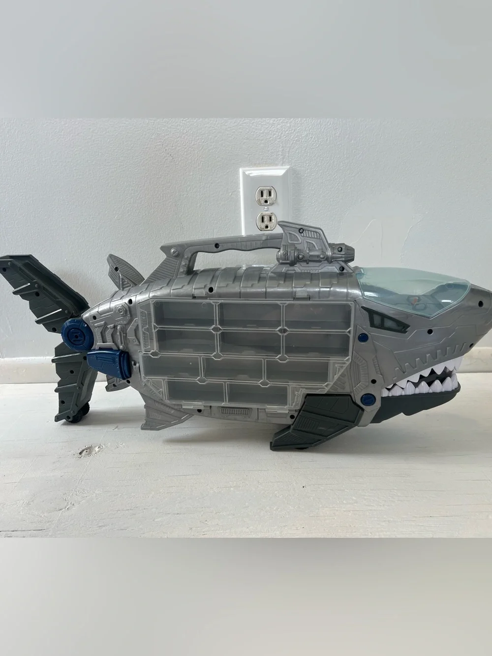 Kid Connection Shark Transporter Play Set
